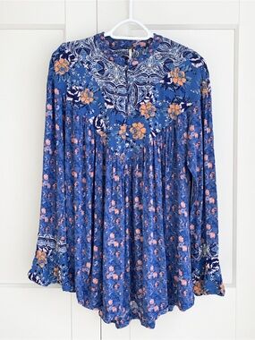 Free People Wildflower Fields Bohemian Blue Floral Long-Sleeve Tunic Size M